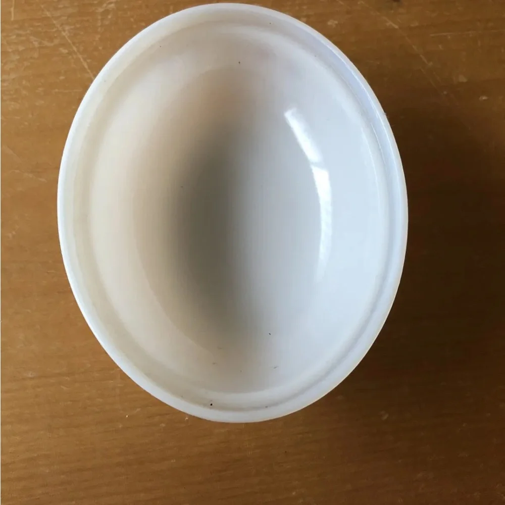 White Hen 2 Pc Dish - 4.25” X 3.25” - Picture 4 of 6